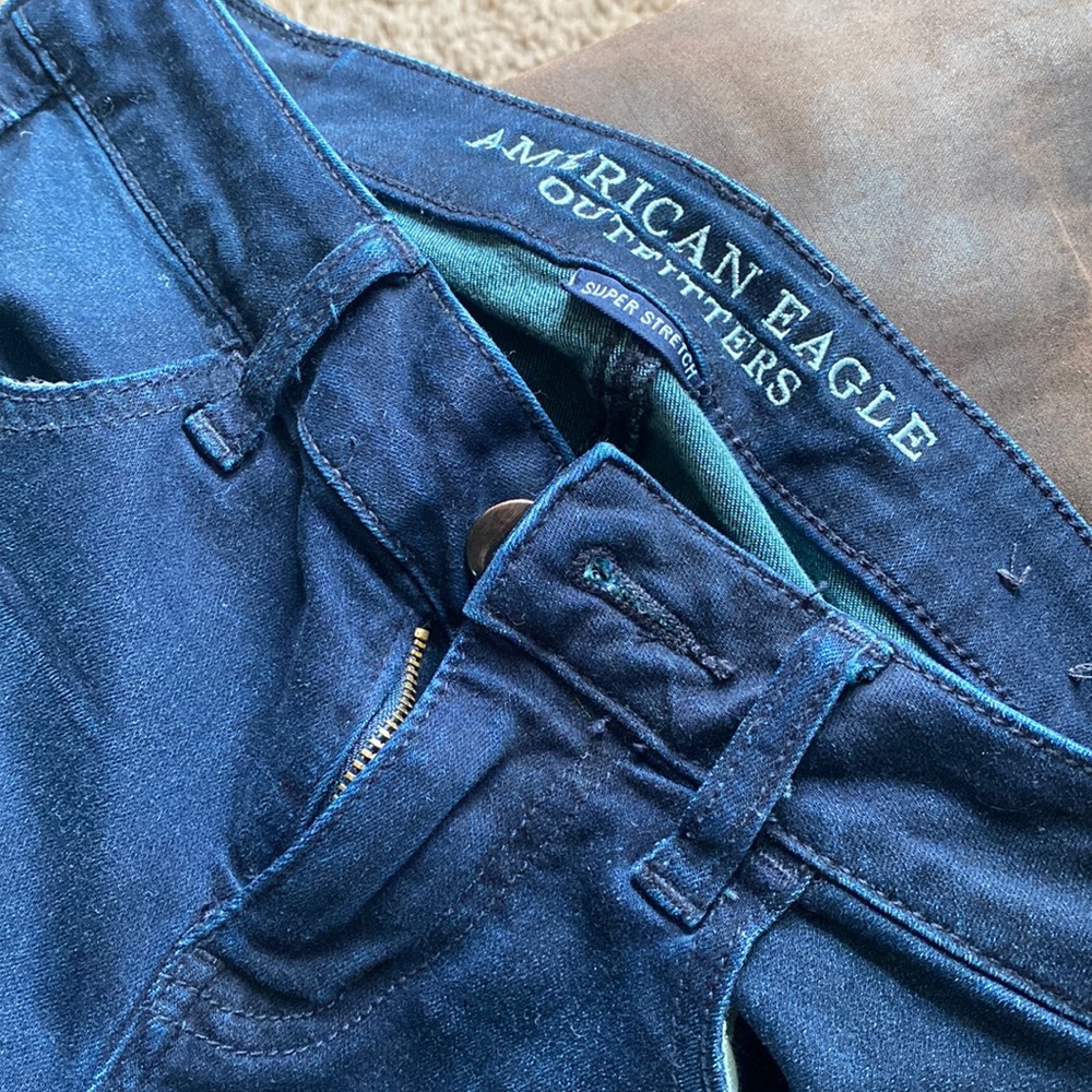 Women’s fitted blue jeggings!!!!